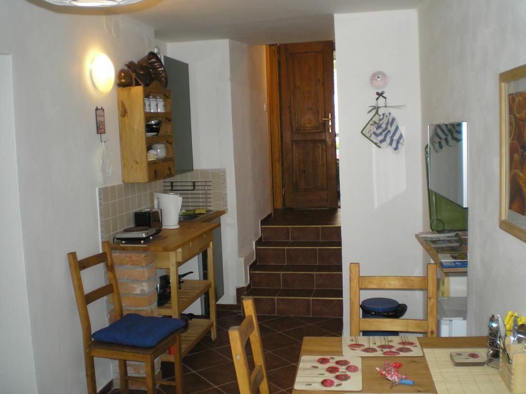 Apartman Havenatura Mikulov Eksteriør bilde